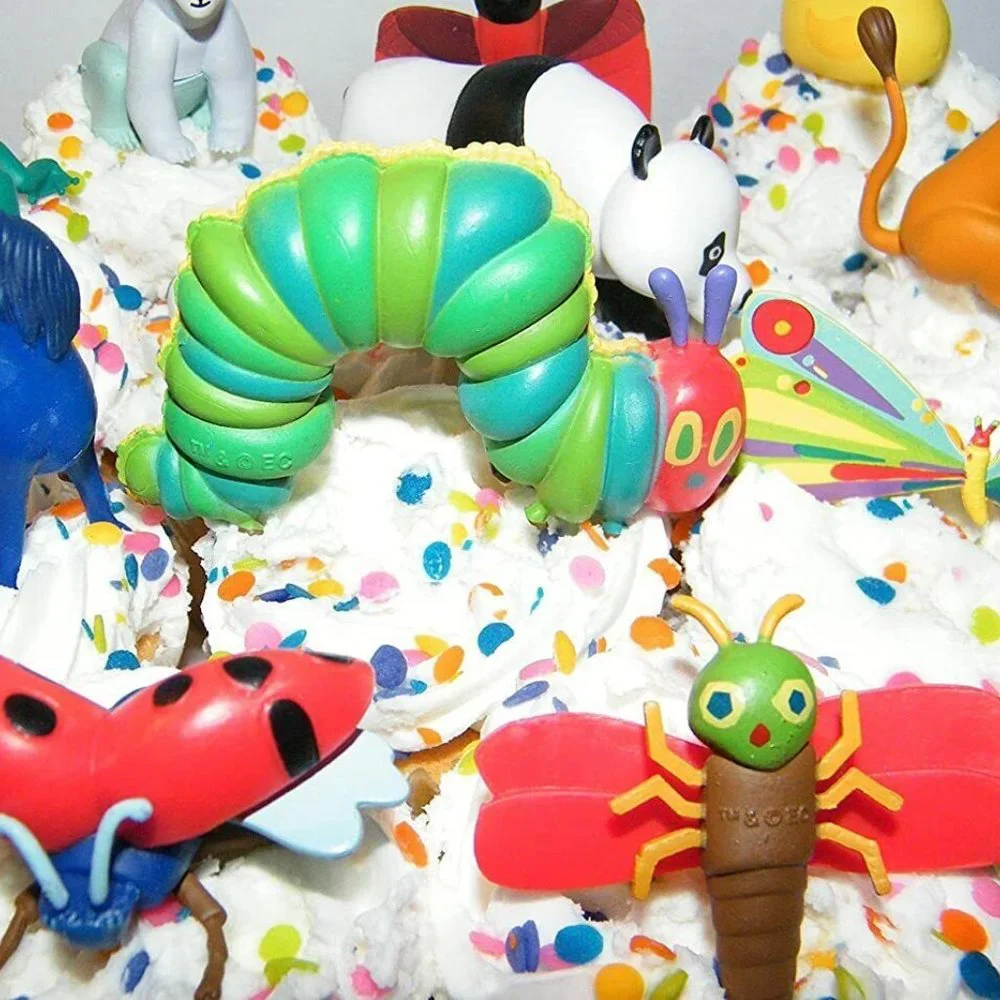 The Very Hungry Caterpillar and Friends World of Eric Carle Deluxe Cake Toppers